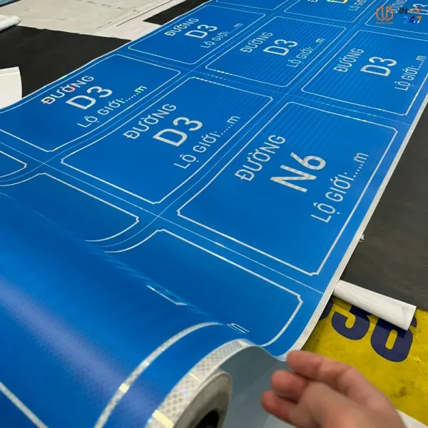 mẫu in decal 3m phản quang thông báo giao thông